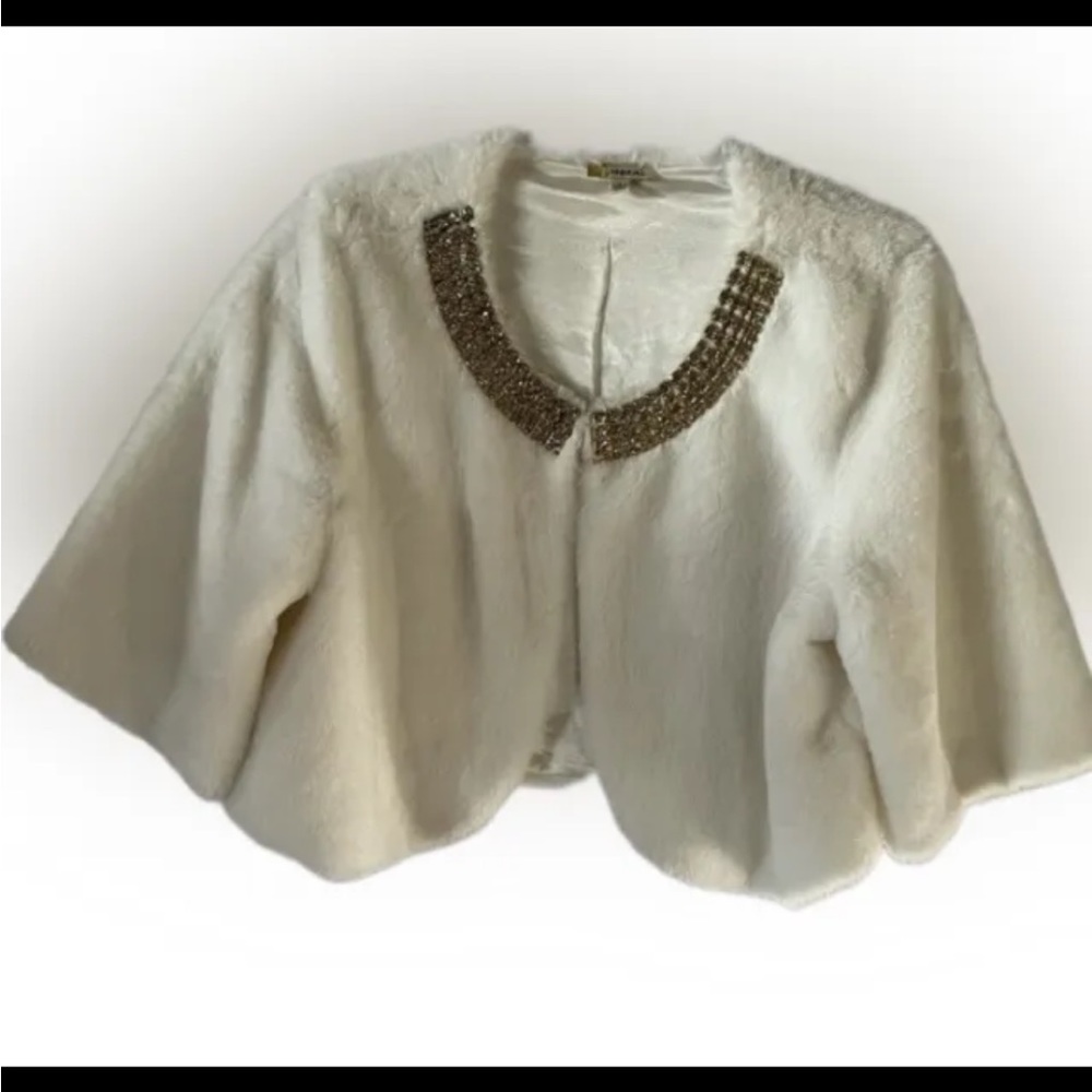 Haani White Faux Mink Fur 1x Sleeves Round Rhinestone Neckline Cape